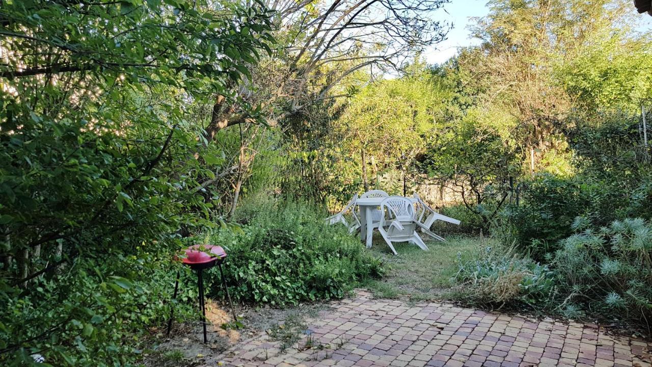 Le 275 Villa Ла Кол-сюр-Лу Екстериор снимка