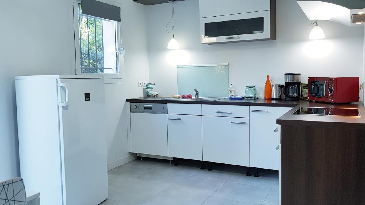 Le 275 Villa Ла Кол-сюр-Лу Екстериор снимка